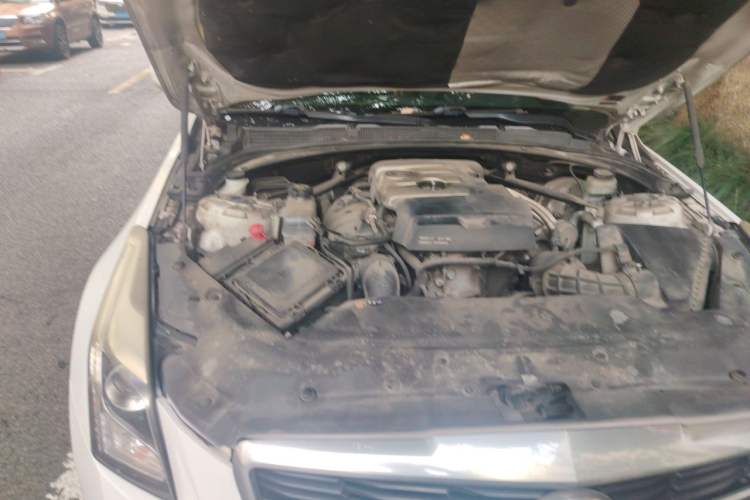 Used Cadillac ATS-L 2014 25T Comfort Model Engine Bay Right