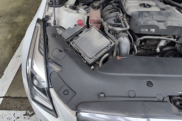 Used Cadillac ATS-L 2014 25T Comfort Model Engine Bay Right