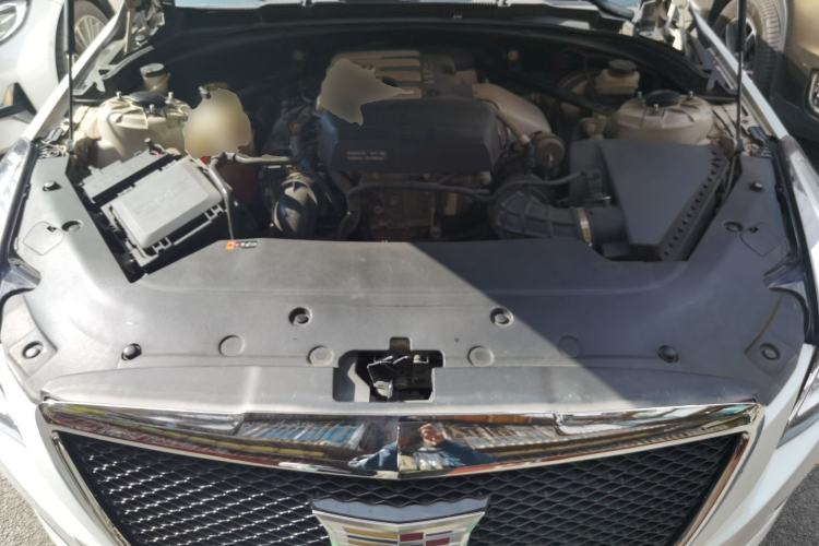 Used Cadillac ATS-L 2014 25T Comfort Model Engine Bay
