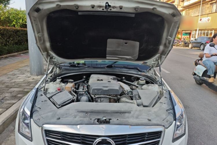 Used Cadillac ATS-L 2014 25T Comfort Model Engine Bay