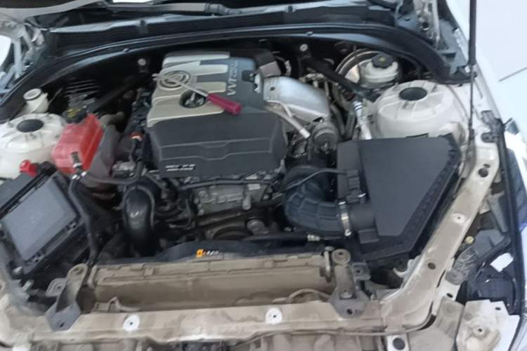 Used Cadillac ATS-L 2014 25T Comfort Model Engine Bay