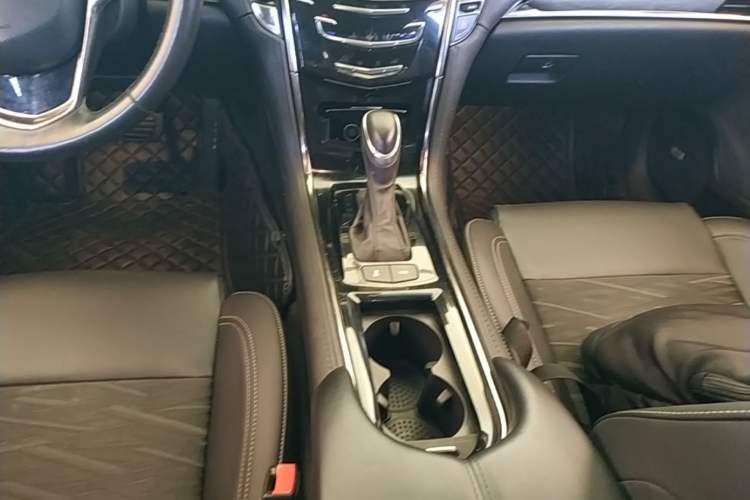 Used Cadillac ATS-L 2014 25T Comfort Model Gear Lever