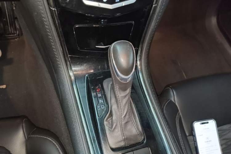 Used Cadillac ATS-L 2014 25T Comfort Model Gear Lever