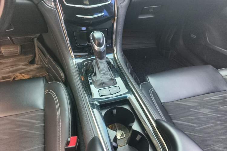 Used Cadillac ATS-L 2014 25T Fashion Edition Gear Lever
