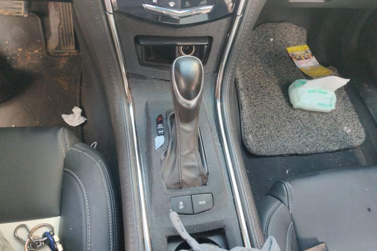 Used Cadillac ATS-L 2014 25T Comfort Model Gear Lever