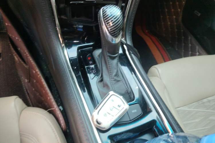 Used Cadillac ATS-L 2014 25T Comfort Model Gear Lever