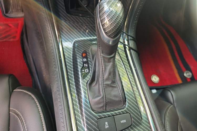 Used Cadillac ATS-L 2014 25T Comfort Model Gear Lever