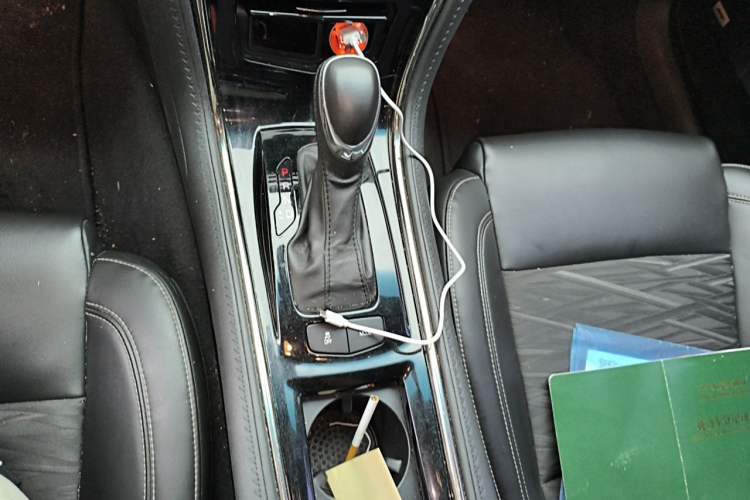 Used Cadillac ATS-L 2014 25T Comfort Model Gear Lever