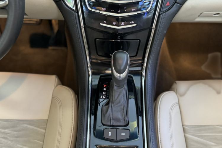 Used Cadillac ATS-L 2014 25T Comfort Model Gear Lever