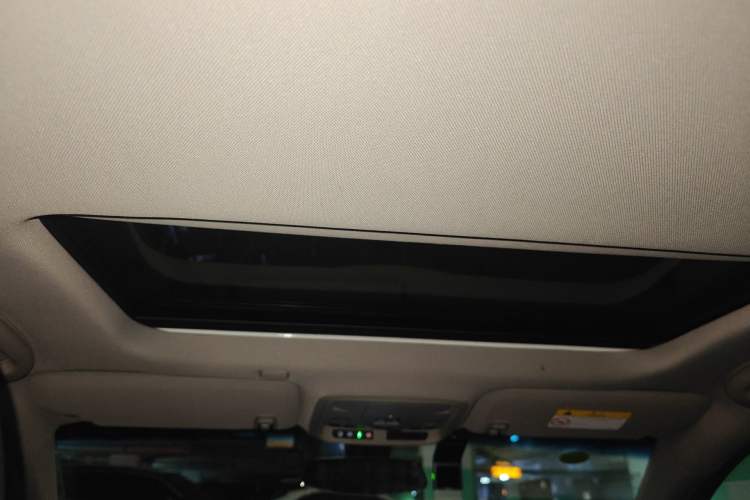 Used Cadillac ATS-L 2014 25T Comfort Model Headliner