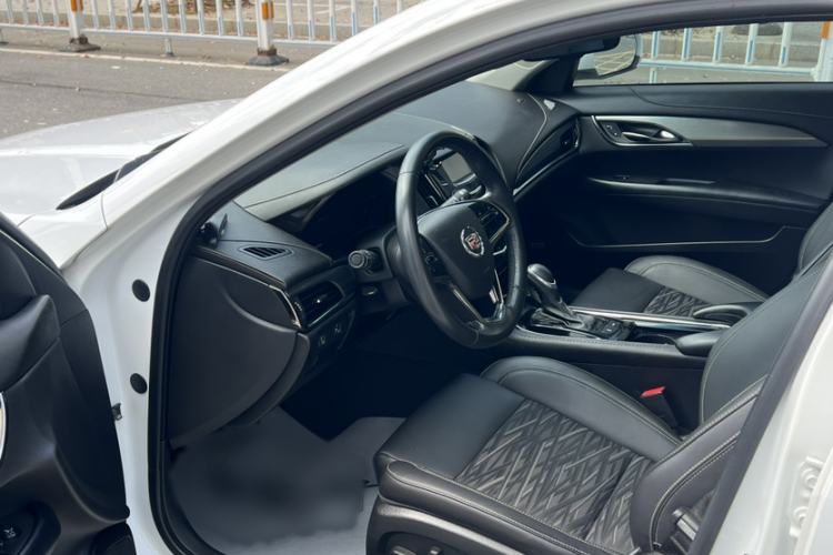 Used Cadillac ATS-L 2014 25T Comfort Model Interior 4
