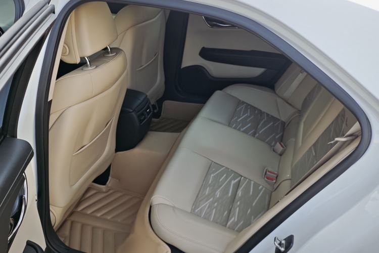 Used Cadillac ATS-L 2014 25T Comfort Model Interior 6