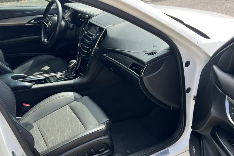 Used Cadillac ATS-L 2014 25T Comfort Model Interior 7