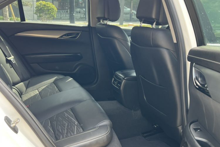 Used Cadillac ATS-L 2014 25T Comfort Model Interior 8