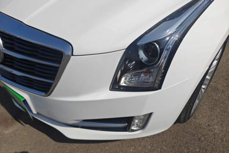 Used Cadillac ATS-L 2014 25T Comfort Model Left Front Headlight