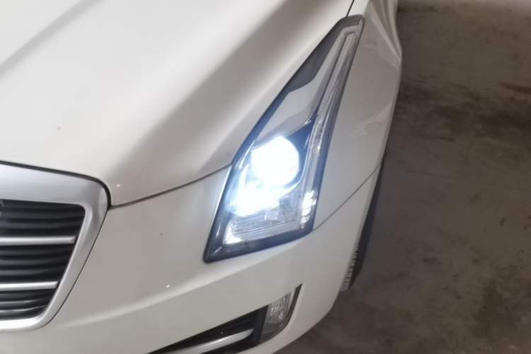 Used Cadillac ATS-L 2014 25T Comfort Model Left Front Headlight