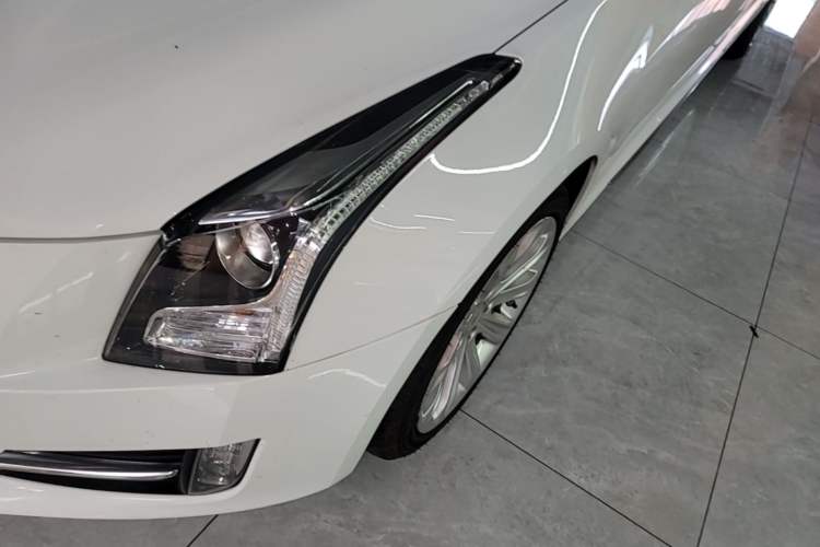 Used Cadillac ATS-L 2014 25T Comfort Model Left Front Headlight