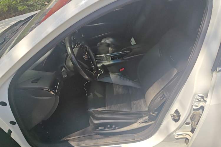 Used Cadillac ATS-L 2014 25T Comfort Model Left Front Seat