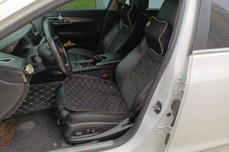 Used Cadillac ATS-L 2014 25T Comfort Model Left Front Seat