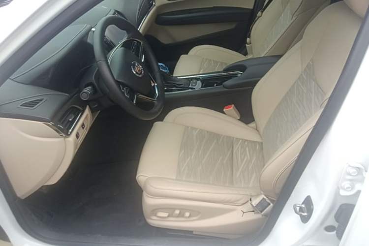 Used Cadillac ATS-L 2014 25T Comfort Model Left Front Seat