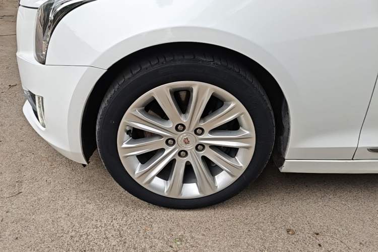 Used Cadillac ATS-L 2014 25T Comfort Model Left Front Wheel Hub