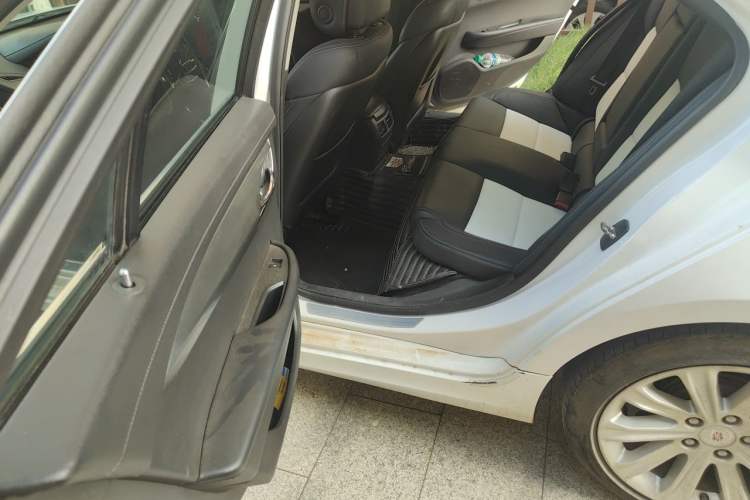 Used Cadillac ATS-L 2014 25T Comfort Model Left Rear Seat