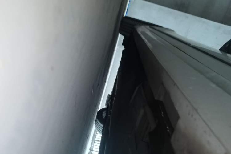 Used Cadillac ATS-L 2014 25T Comfort Model Left Side Sill