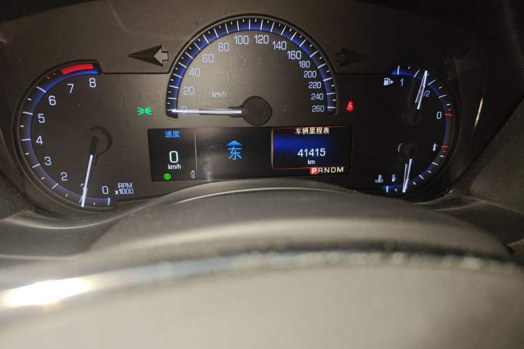 Used Cadillac ATS-L 2014 25T Comfort Model Odometer Close Up