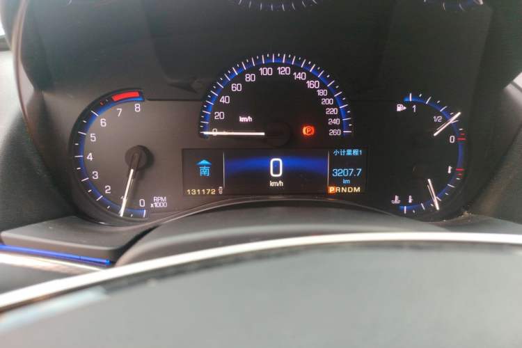 Used Cadillac ATS-L 2014 25T Comfort Model Odometer Close Up