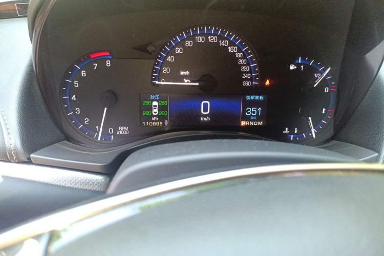 Used Cadillac ATS-L 2014 25T Comfort Model Odometer Close Up