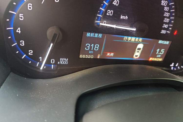 Used Cadillac ATS-L 2014 25T Comfort Model Odometer Close Up