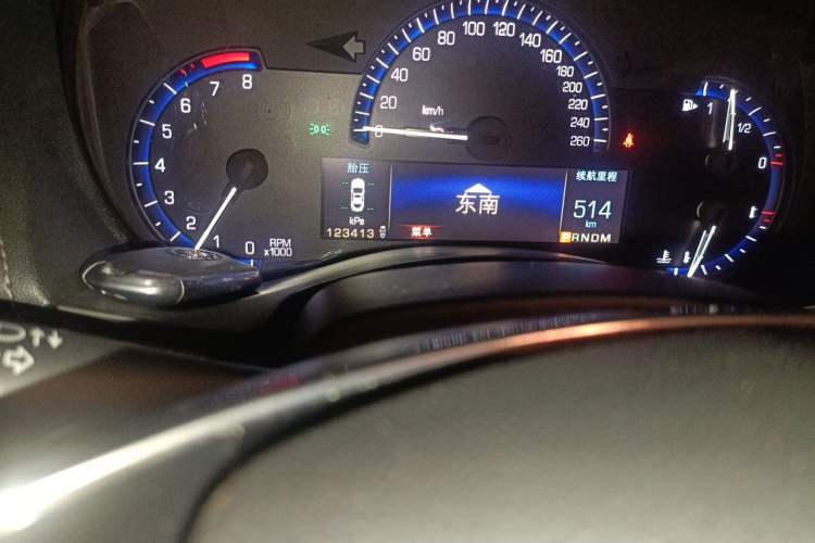 Used Cadillac ATS-L 2014 25T Comfort Model Odometer Close Up