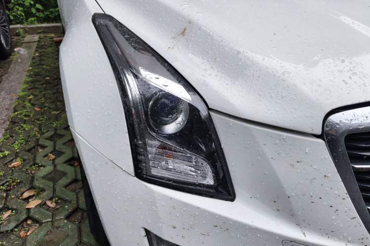 Used Cadillac ATS-L 2014 25T Comfort Model Right Front Headlight