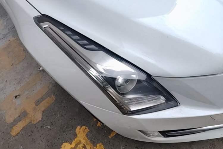 Used Cadillac ATS-L 2014 25T Comfort Model Right Front Headlight