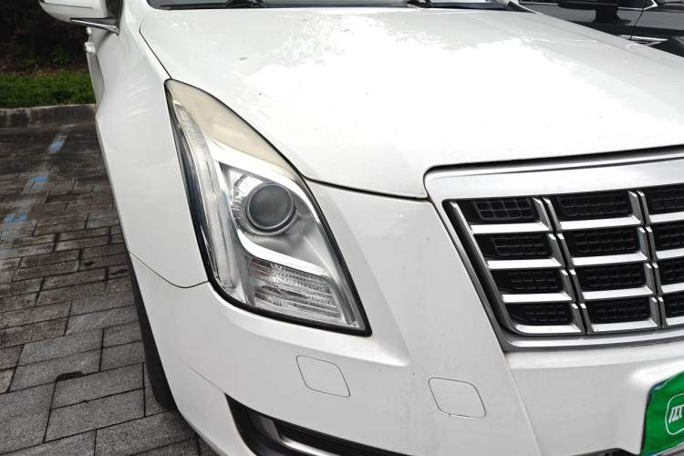 Used Cadillac ATS-L 2014 25T Comfort Model Right Front Headlight