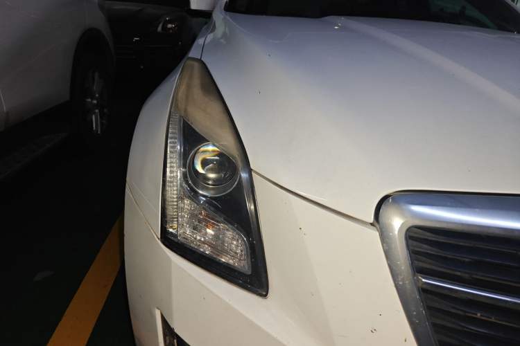 Used Cadillac ATS-L 2014 25T Comfort Model Right Front Headlight