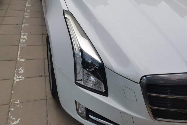 Used Cadillac ATS-L 2014 28T Elite Edition Right Front Headlight