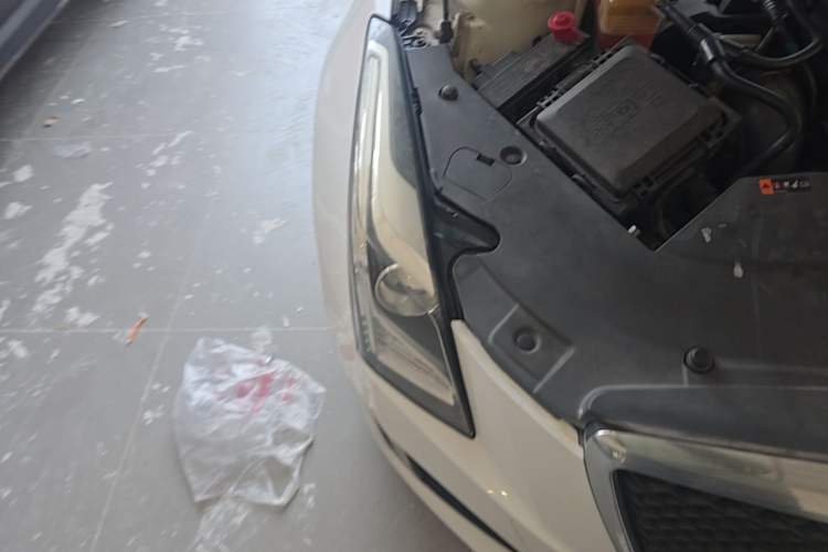 Used Cadillac ATS-L 2014 25T Comfort Model Right Front Headlight