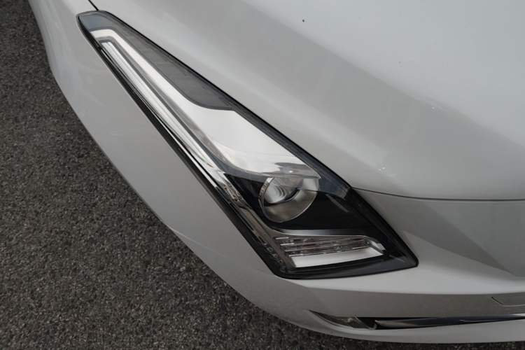 Used Cadillac ATS-L 2014 25T Comfort Model Right Front Headlight