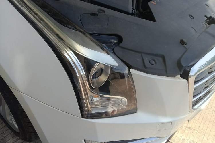Used Cadillac ATS-L 2014 25T Comfort Model Right Front Headlight