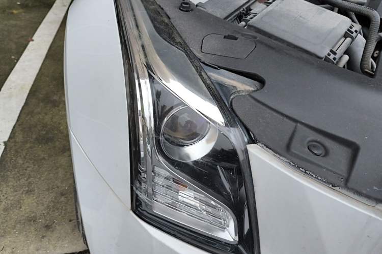 Used Cadillac ATS-L 2014 25T Comfort Model Right Front Headlight