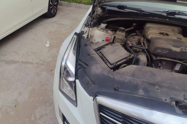 Used Cadillac ATS-L 2014 25T Fashion Edition Right Front Headlight