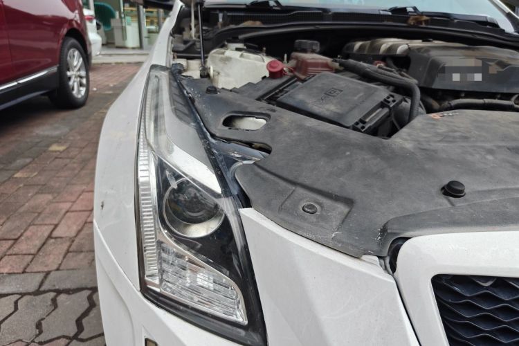 Used Cadillac ATS-L 2014 25T Comfort Model Right Front Headlight