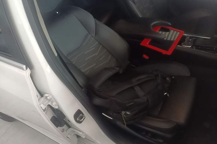 Used Cadillac ATS-L 2014 28T Elite Edition Right Front Seat