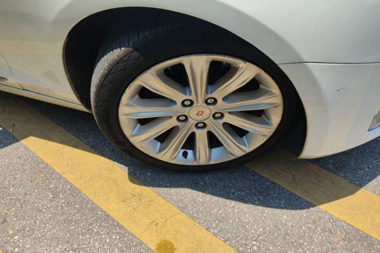 Used Cadillac ATS-L 2014 25T Comfort Model Right Front Wheel Hub