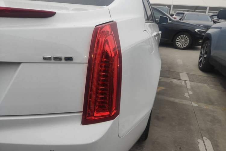 Used Cadillac ATS-L 2014 25T Comfort Model Right Rear Taillight