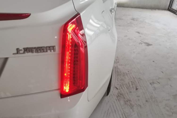 Used Cadillac ATS-L 2014 25T Comfort Model Right Rear Taillight