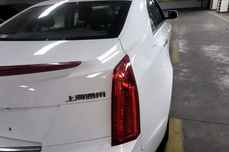 Used Cadillac ATS-L 2014 25T Comfort Model Right Rear Taillight