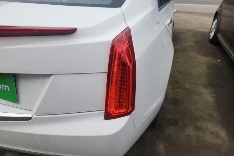 Used Cadillac ATS-L 2014 25T Comfort Model Right Rear Taillight