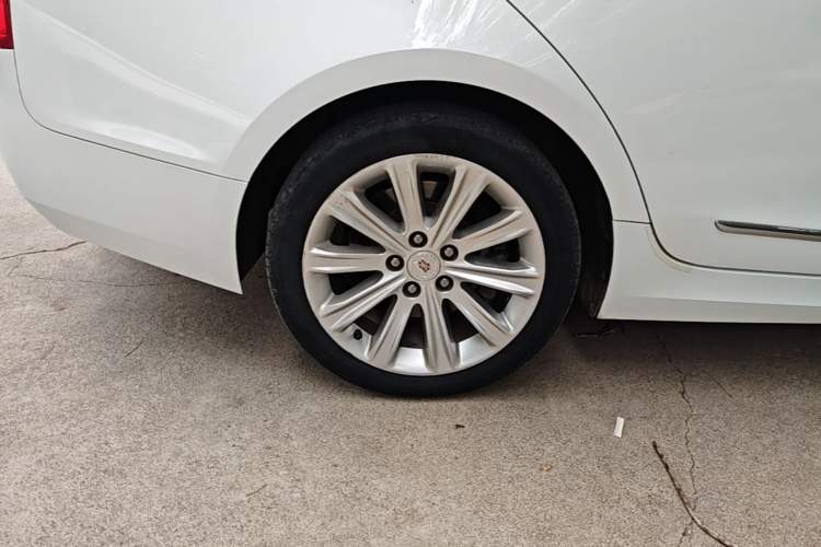 Used Cadillac ATS-L 2014 25T Comfort Model Right Rear Wheel Hub